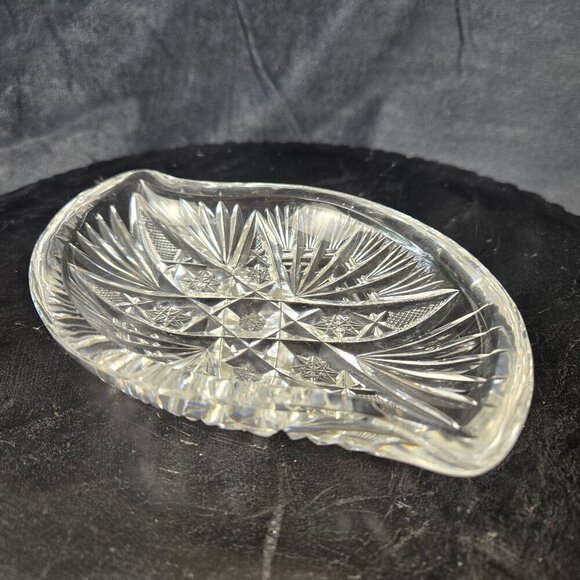 Clear Cut Glass Crystal Candy Dish/Trinket Dish Vintage Collectible - Picture 3 of 12
